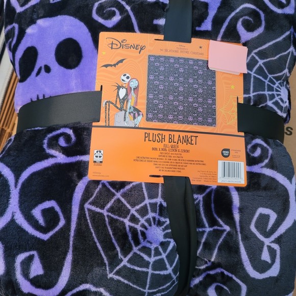 Disney Holiday Nightmare Before Christmas Blanket Full Queen